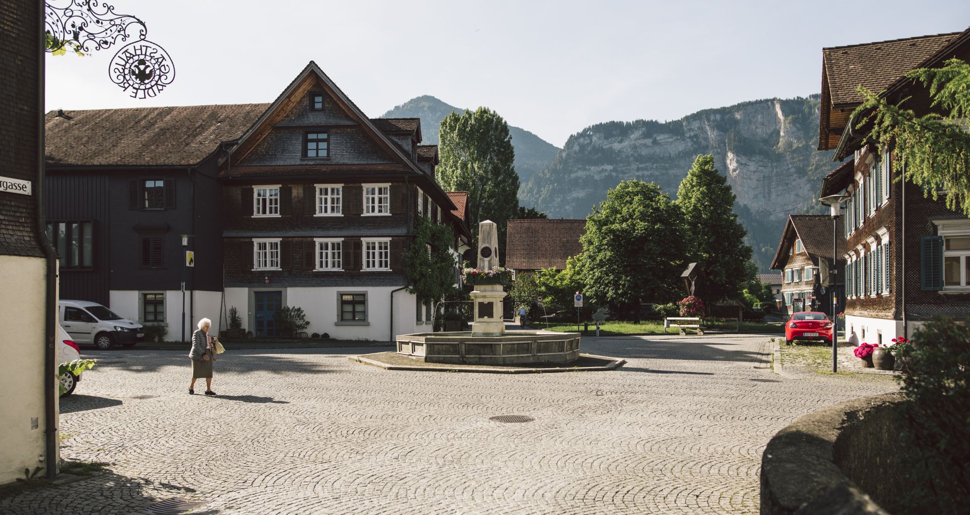 Dornbirn Hatlerdorf Brunnen.Jpg (1) Dornbirn Hatlerdorf Brunnen.Jpg (1)