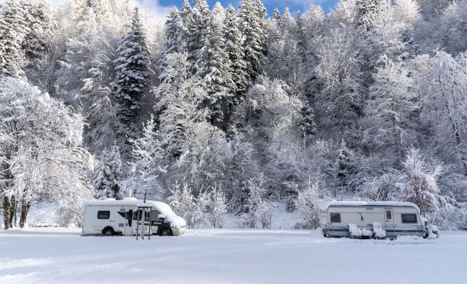 Camping Dornbirn, AuÃenansicht Winter @ Dornbirner Seilbahn AG - Joana da Costa