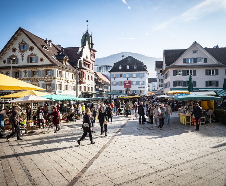 Wochenmarkt (c) Studio Fasching - Dornbirn Tourismus _ Stadtmarketing GmbH (9) Wochenmarkt (c) Studio Fasching - Dornbirn Tourismus _ Stadtmarketing GmbH (9)