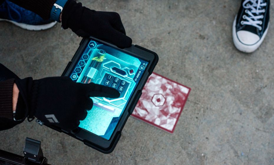 Outdoor Escape Game - Operation Mindfall Outdoor Escape Game - Operation Mindfall